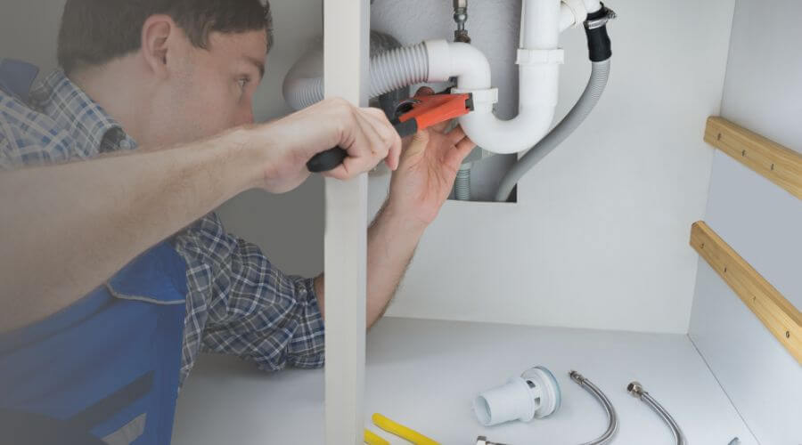 Expert burst pipe repair services in Green Cove Springs, FL